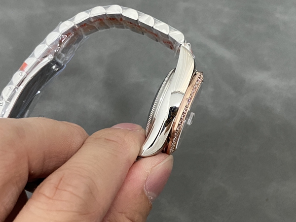 激安ロレックス内部構造